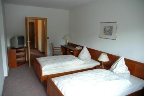 Hotel Heyder Burscheid Eksteriør bilde